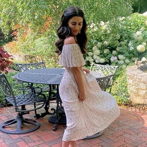 Light pink Floral Off-Shoulder Pleated Maxi Dress